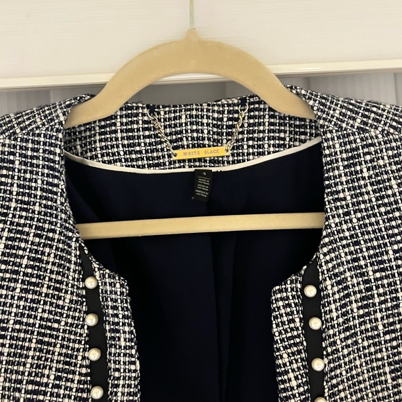 White House Black Market Navy Tweed Cropped Blazer - Picture 3 of 3